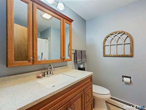 5 Rio Road Burlington CT 06013