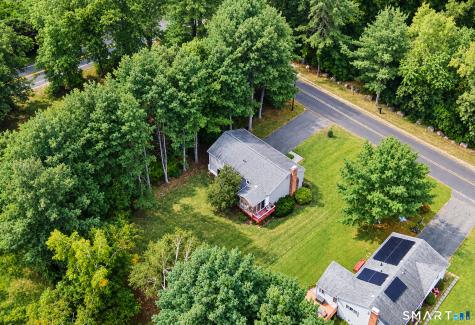 5 Rio Road Burlington CT 06013