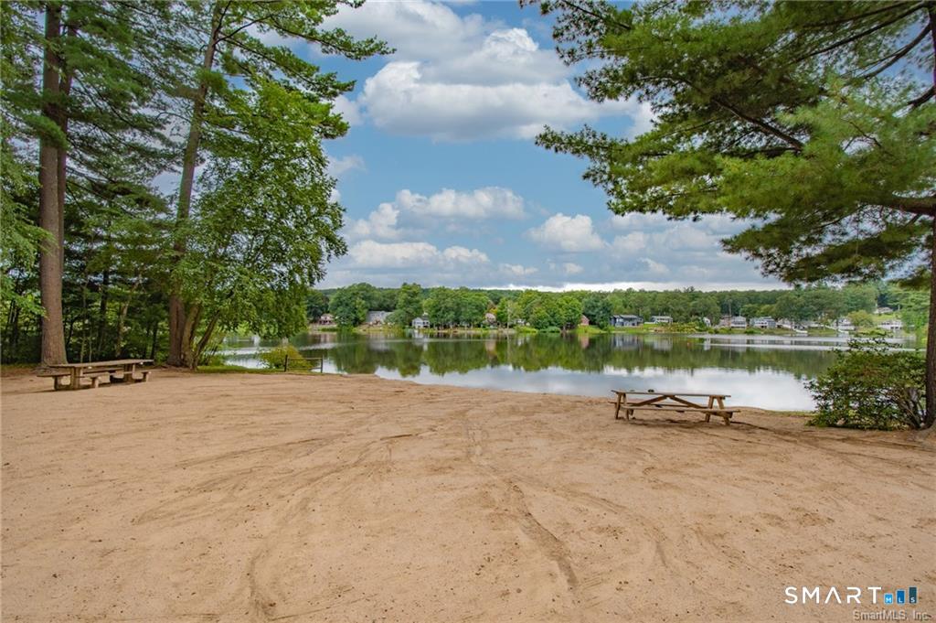 5 Rio Road Burlington CT 06013