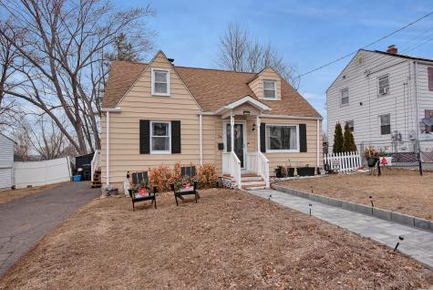 34 Sequin Street Hartford CT 06106