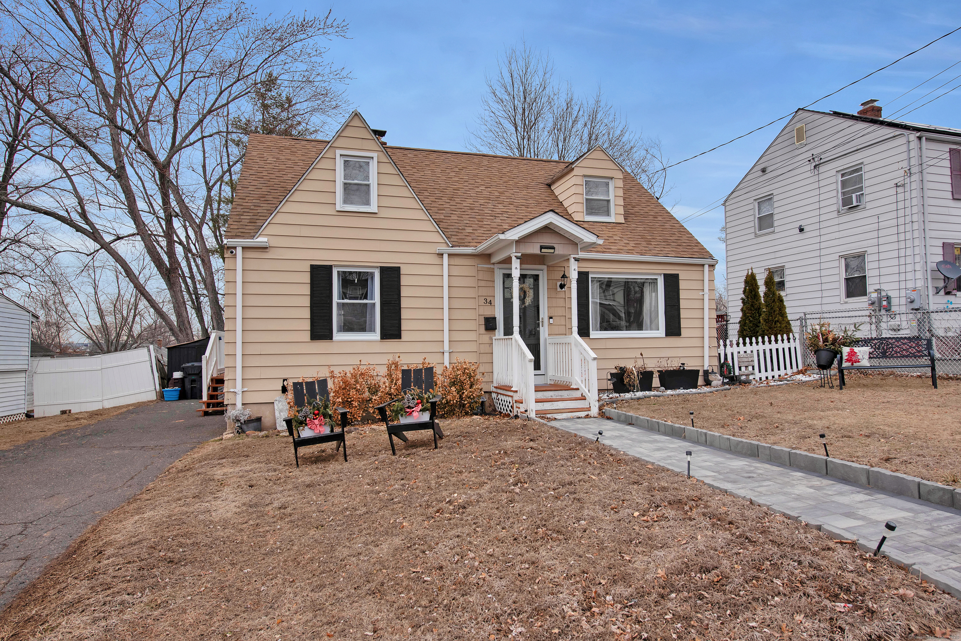 34 Sequin Street Hartford CT 06106