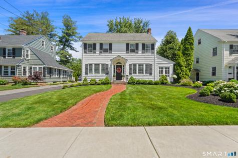 42 Newport Avenue West Hartford CT 06107
