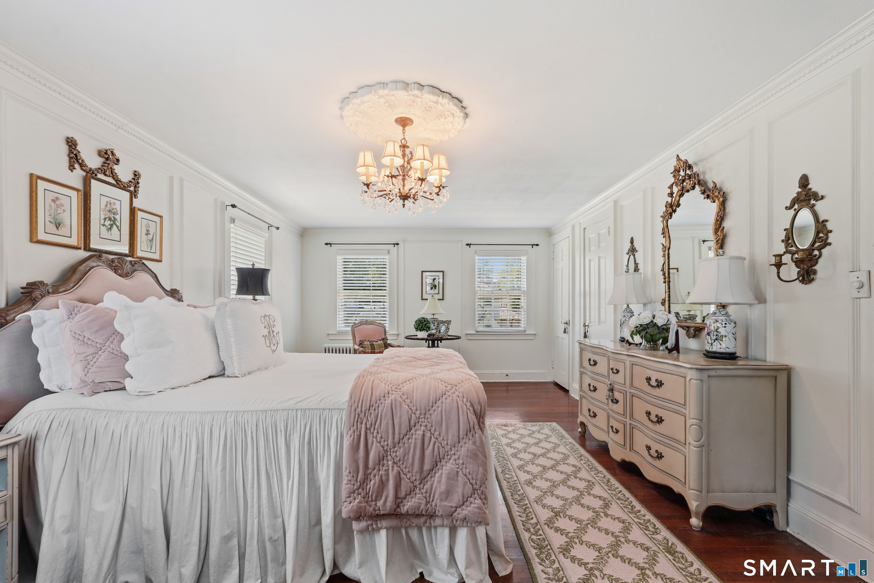 42 Newport Avenue West Hartford CT 06107