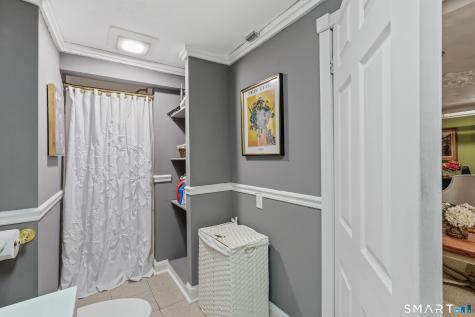 42 Newport Avenue West Hartford CT 06107
