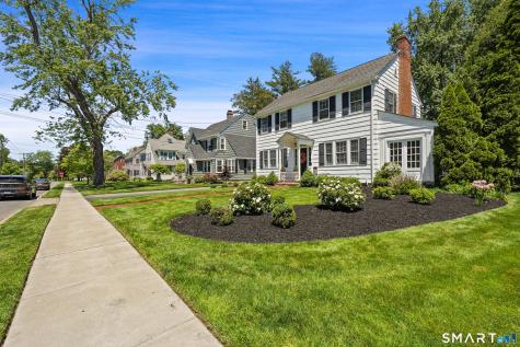 42 Newport Avenue West Hartford CT 06107