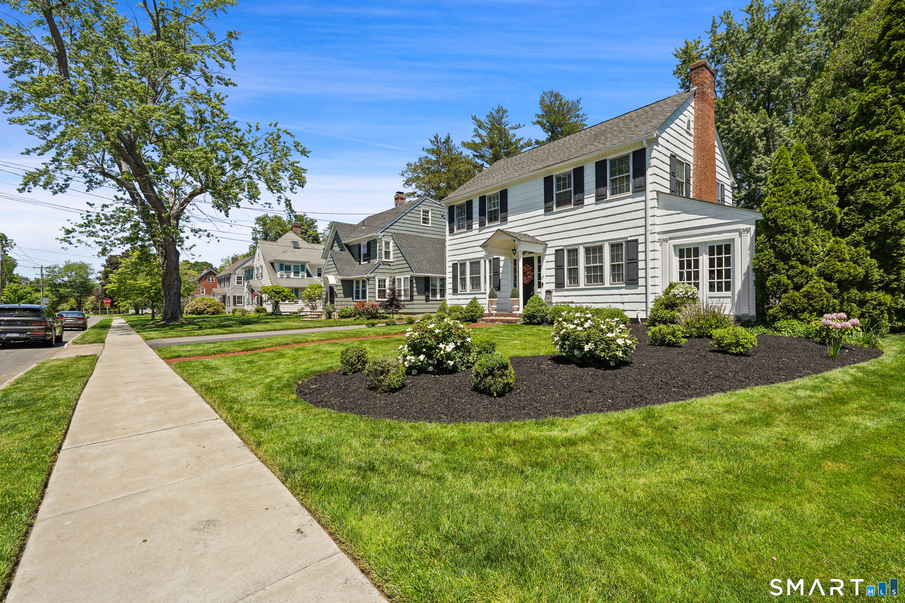 42 Newport Avenue West Hartford CT 06107