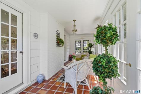 42 Newport Avenue West Hartford CT 06107