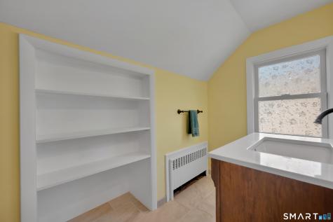 37 Harmund Place Wethersfield CT 06109