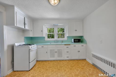 37 Harmund Place Wethersfield CT 06109