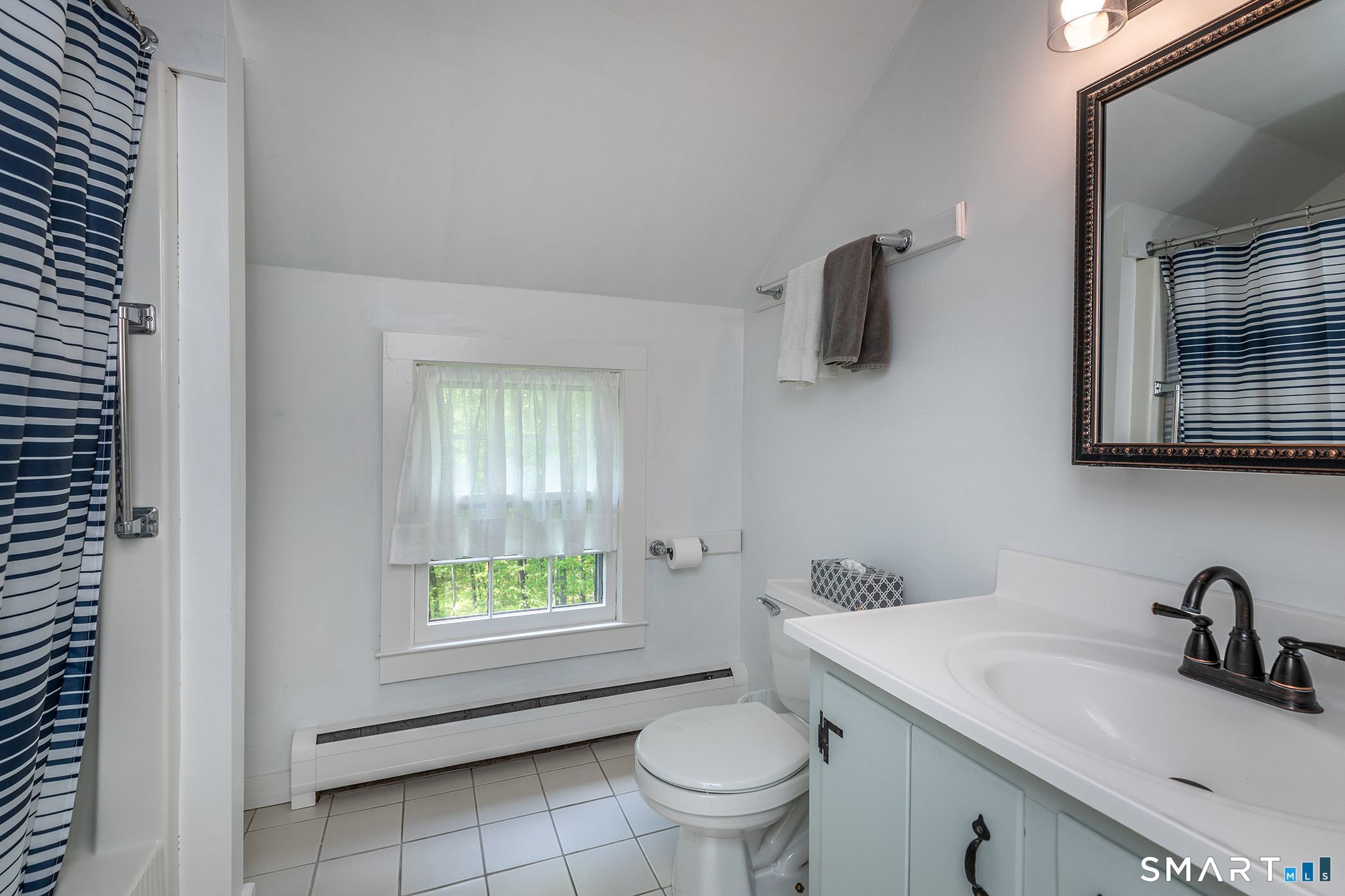 25 Dark Entry Road Bethlehem CT 06751
