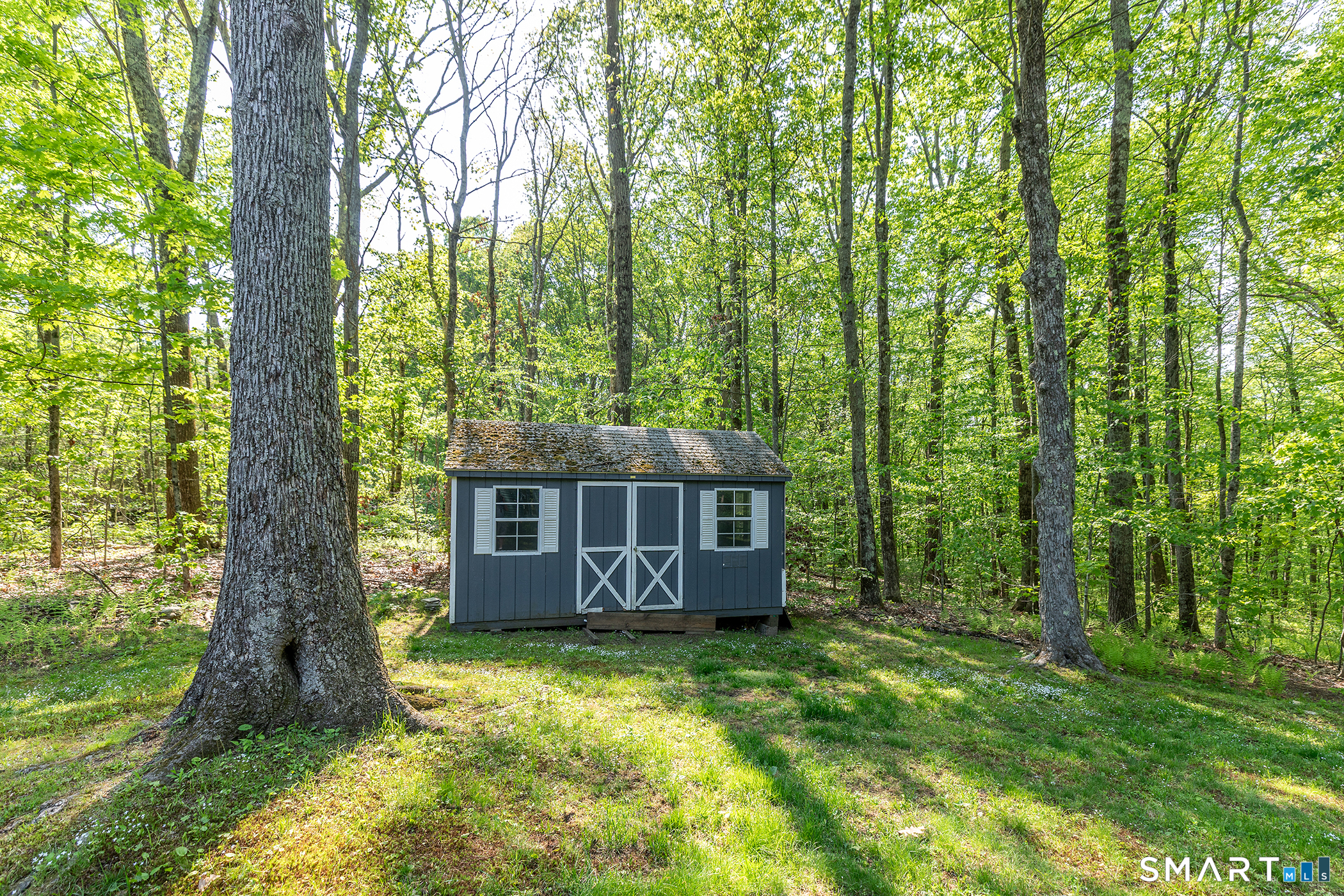 25 Dark Entry Road Bethlehem CT 06751
