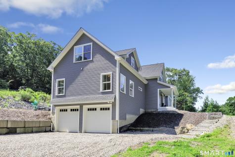 33 Old Country Road Oxford CT 06478