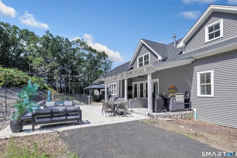 33 Old Country Road Oxford CT 06478