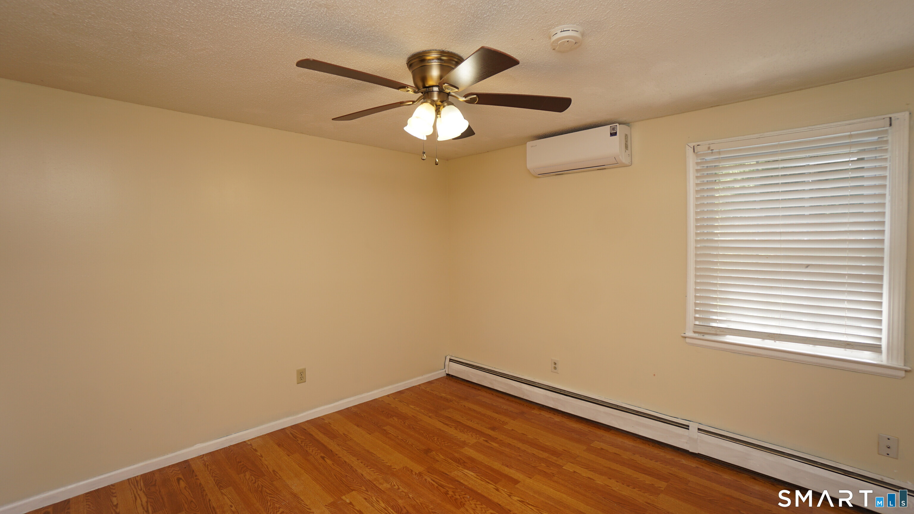20 Ezra Silva Lane Windsor CT 06095