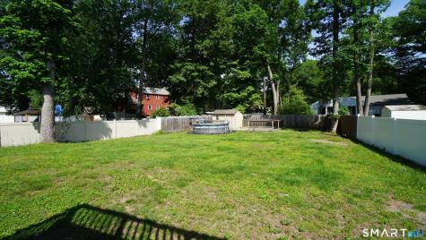 20 Ezra Silva Lane Windsor CT 06095
