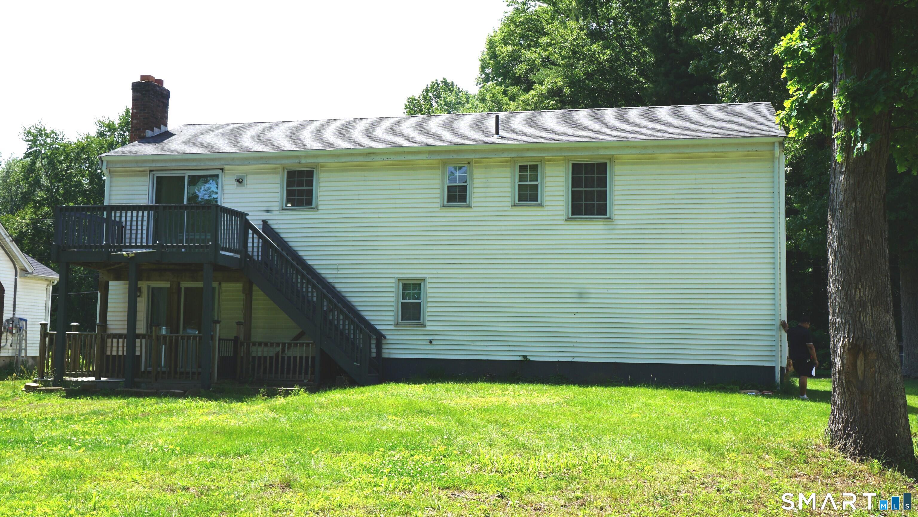 20 Ezra Silva Lane Windsor CT 06095