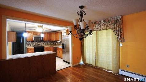 20 Ezra Silva Lane Windsor CT 06095