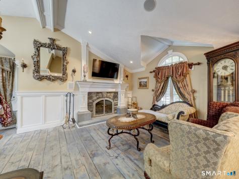 20 Hampton Trail Wallingford CT 06492
