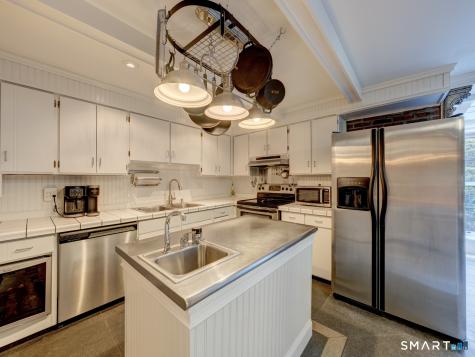 20 Hampton Trail Wallingford CT 06492