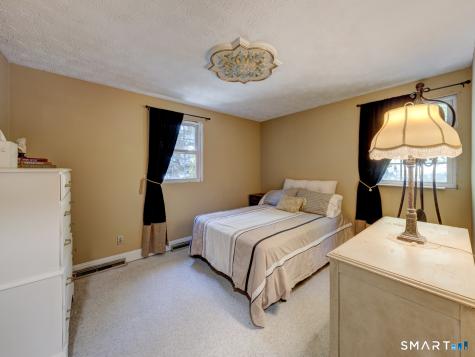 20 Hampton Trail Wallingford CT 06492