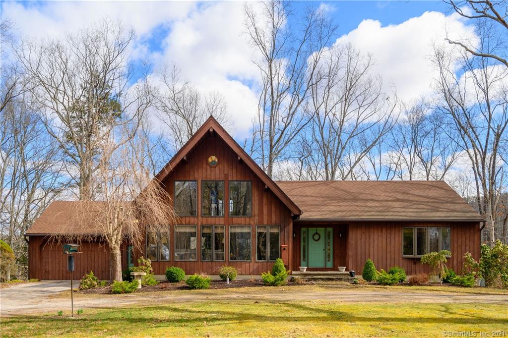 64 Old Bridge Road Brookfield CT 06804