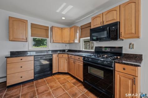 5 Old Town Highway East Haven CT 06512