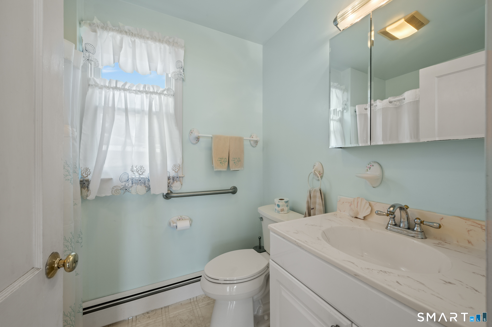 5 Old Town Highway East Haven CT 06512