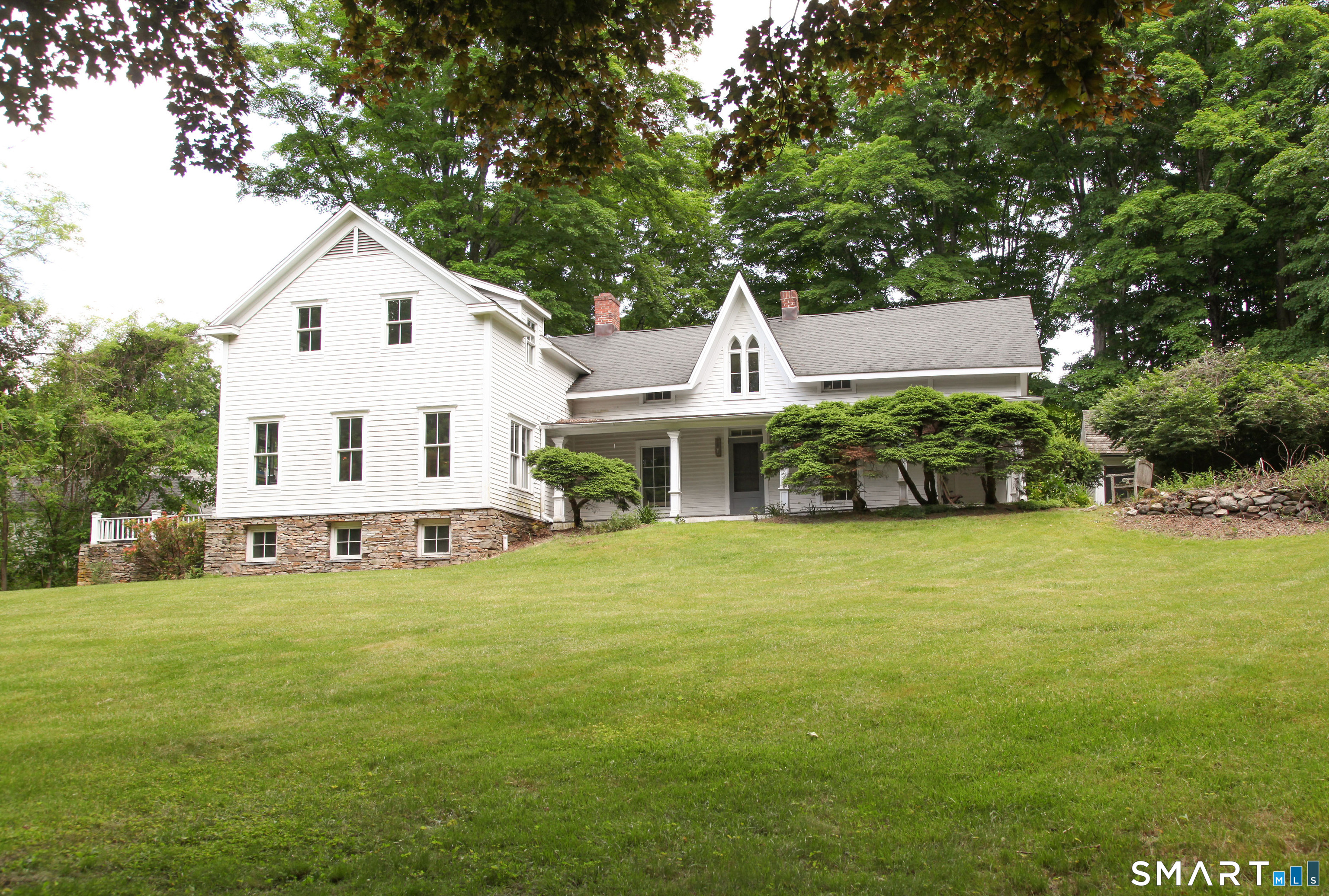 159 Newtown Turnpike Weston CT 06883