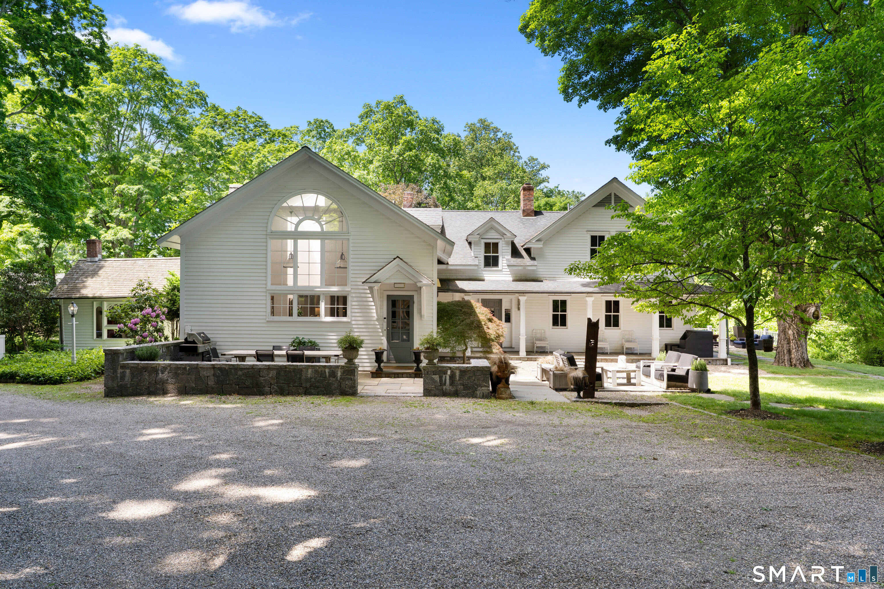 159 Newtown Turnpike Weston CT 06883