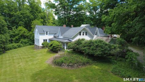159 Newtown Turnpike Weston CT 06883