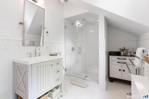 159 Newtown Turnpike Weston CT 06883