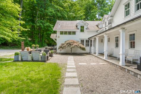 159 Newtown Turnpike Weston CT 06883