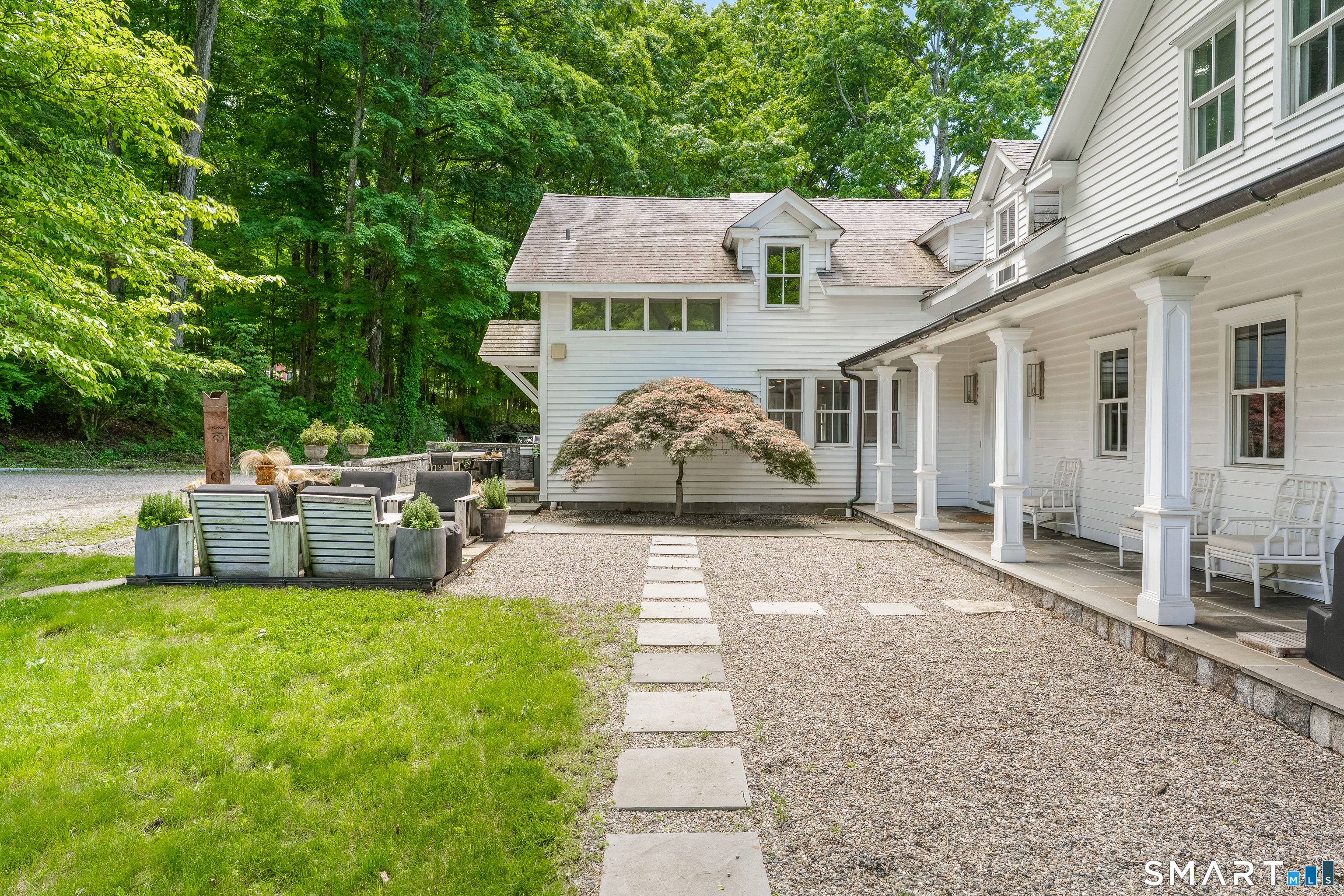 159 Newtown Turnpike Weston CT 06883