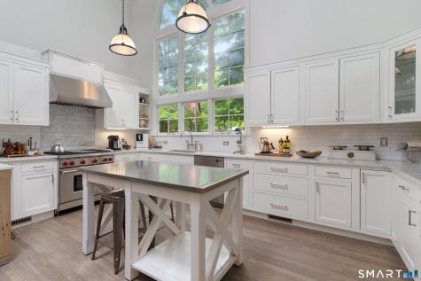 159 Newtown Turnpike Weston CT 06883