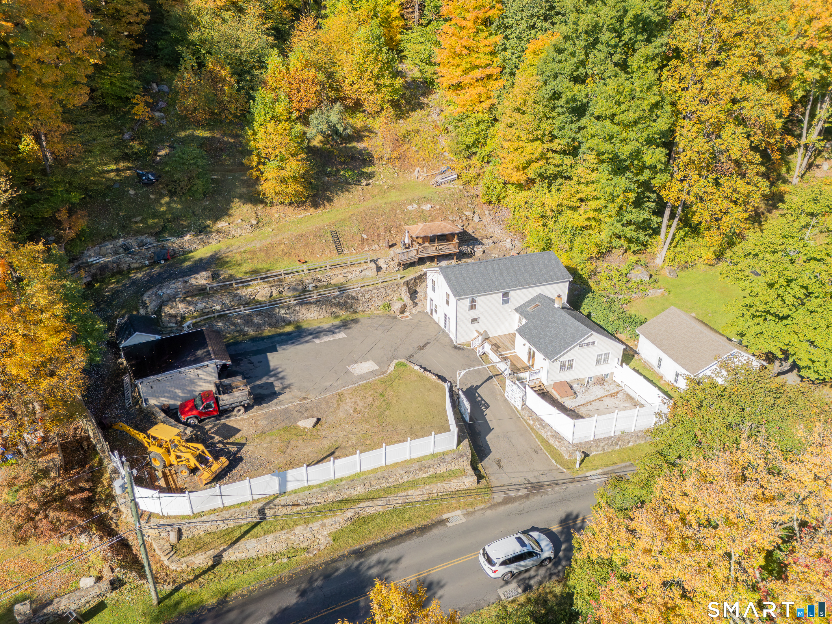 19 Mountainville Road Danbury CT 06810