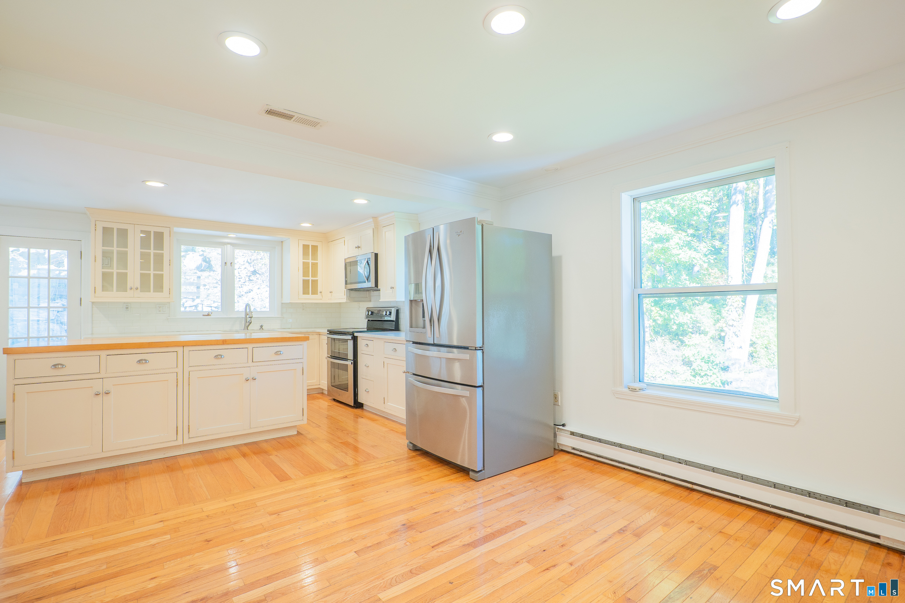 19 Mountainville Road Danbury CT 06810