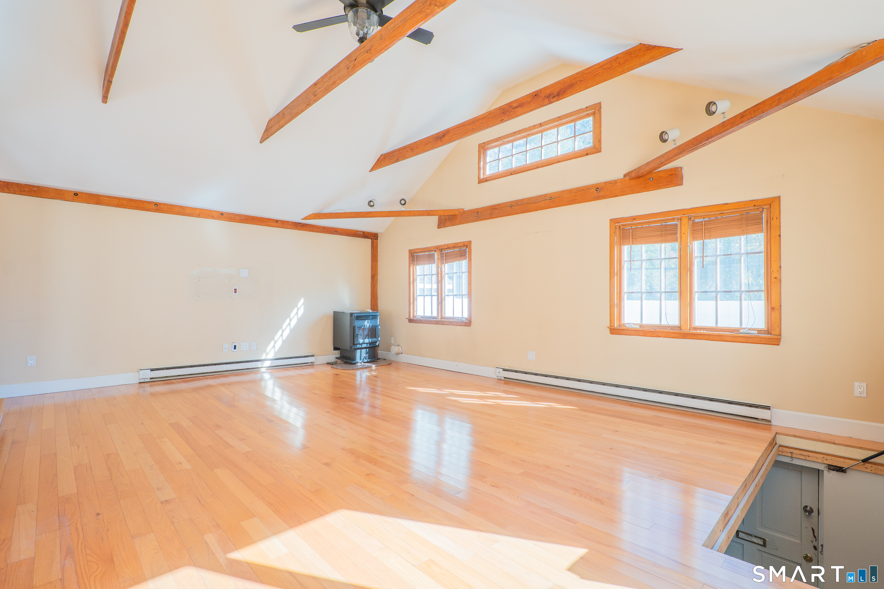19 Mountainville Road Danbury CT 06810