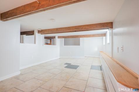 19 Mountainville Road Danbury CT 06810
