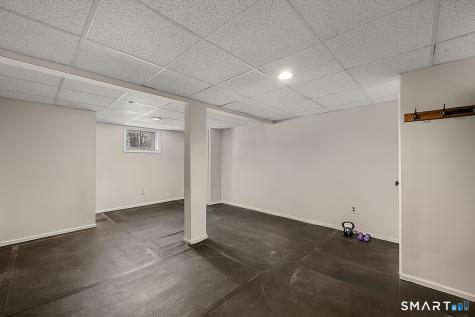 3 Grand Place Newtown CT 06470