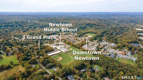 3 Grand Place Newtown CT 06470