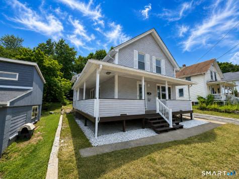17 Pratte Avenue Norwich CT 06360