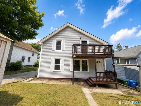 17 Pratte Avenue Norwich CT 06360