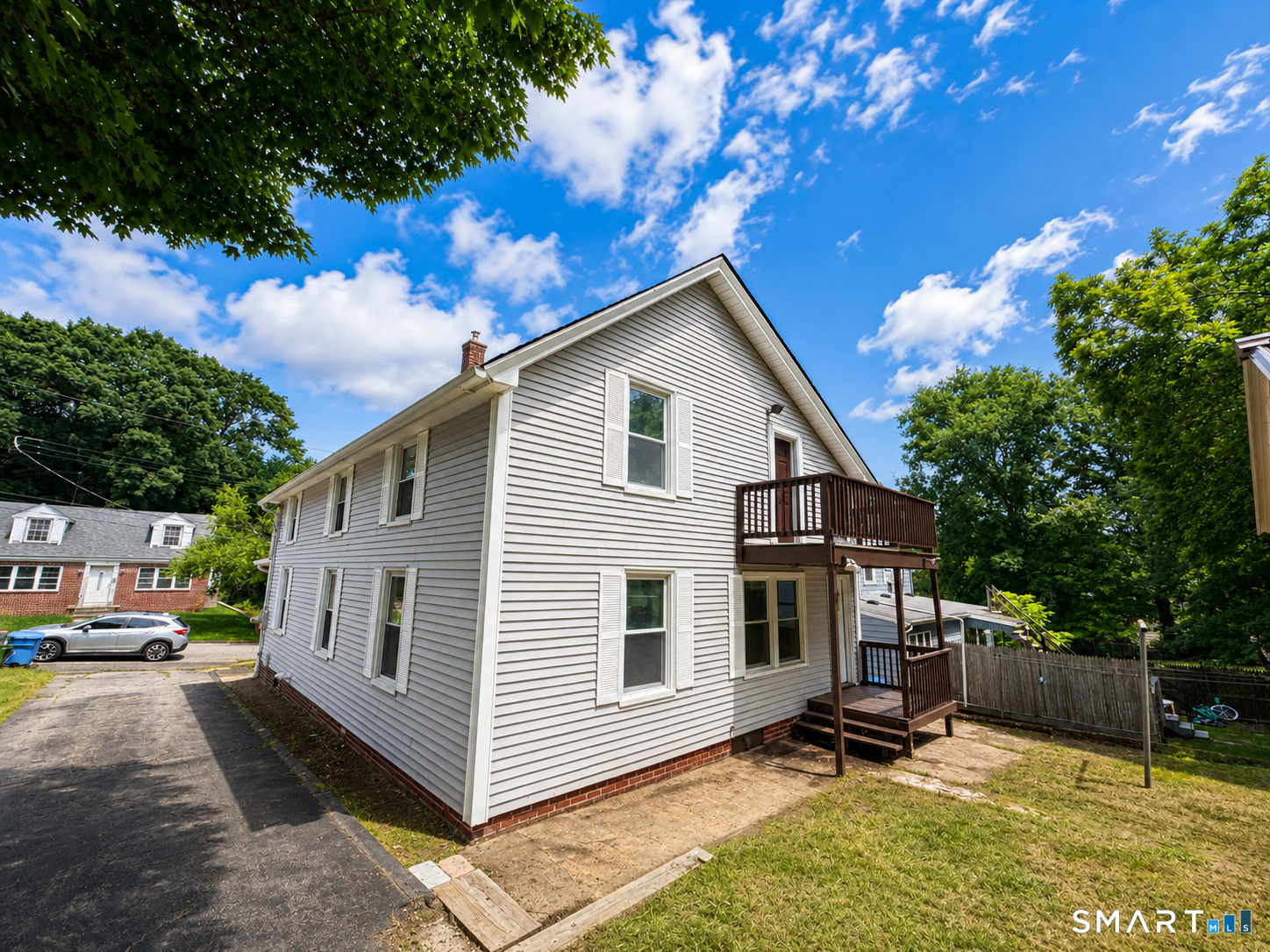 17 Pratte Avenue Norwich CT 06360