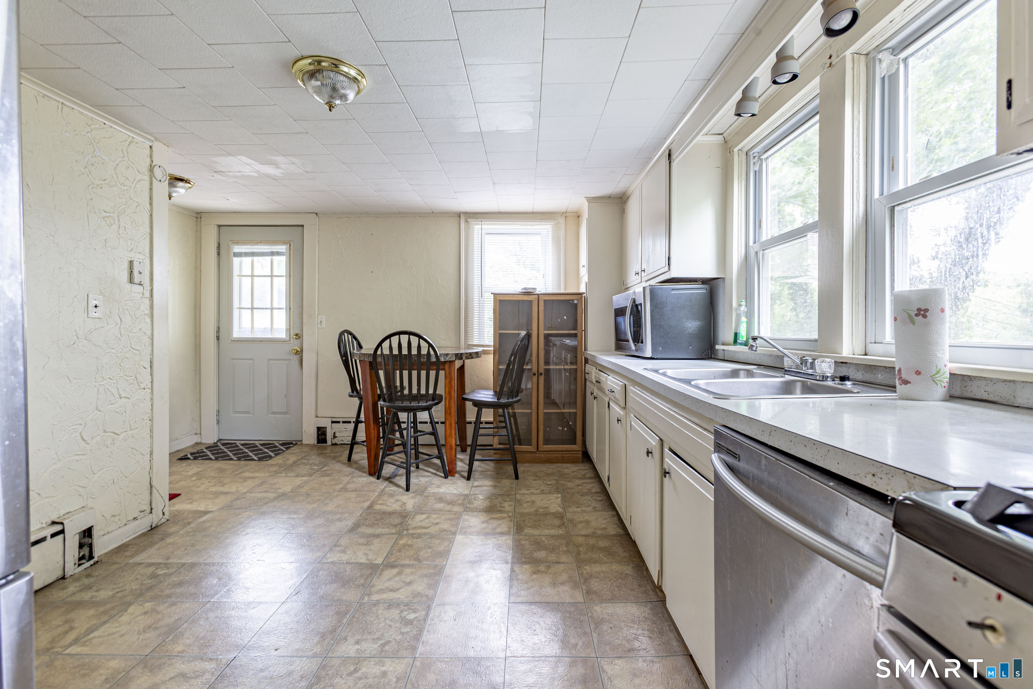 38 Happy Street Norwich CT 06360