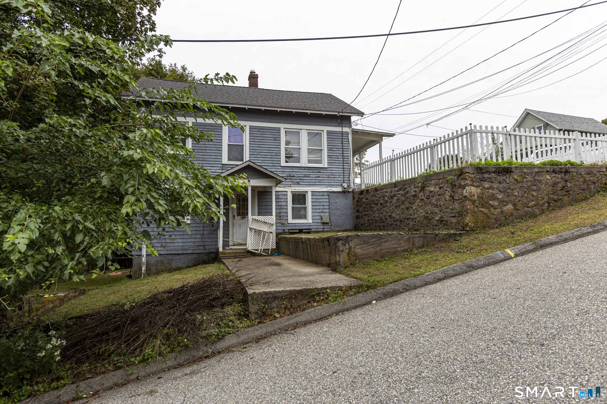 38 Happy Street Norwich CT 06360