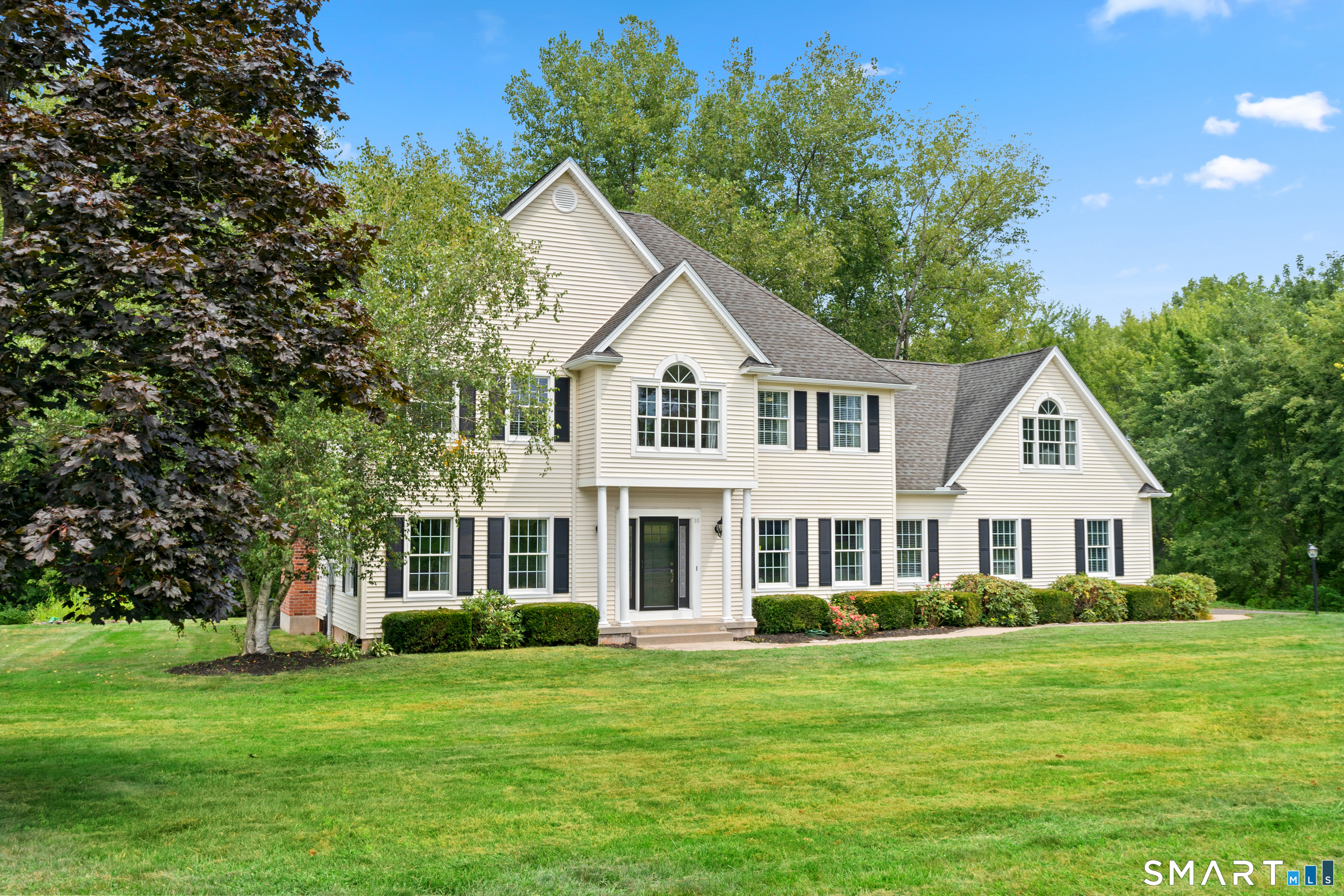 10 Harbourside Drive Suffield CT 06078