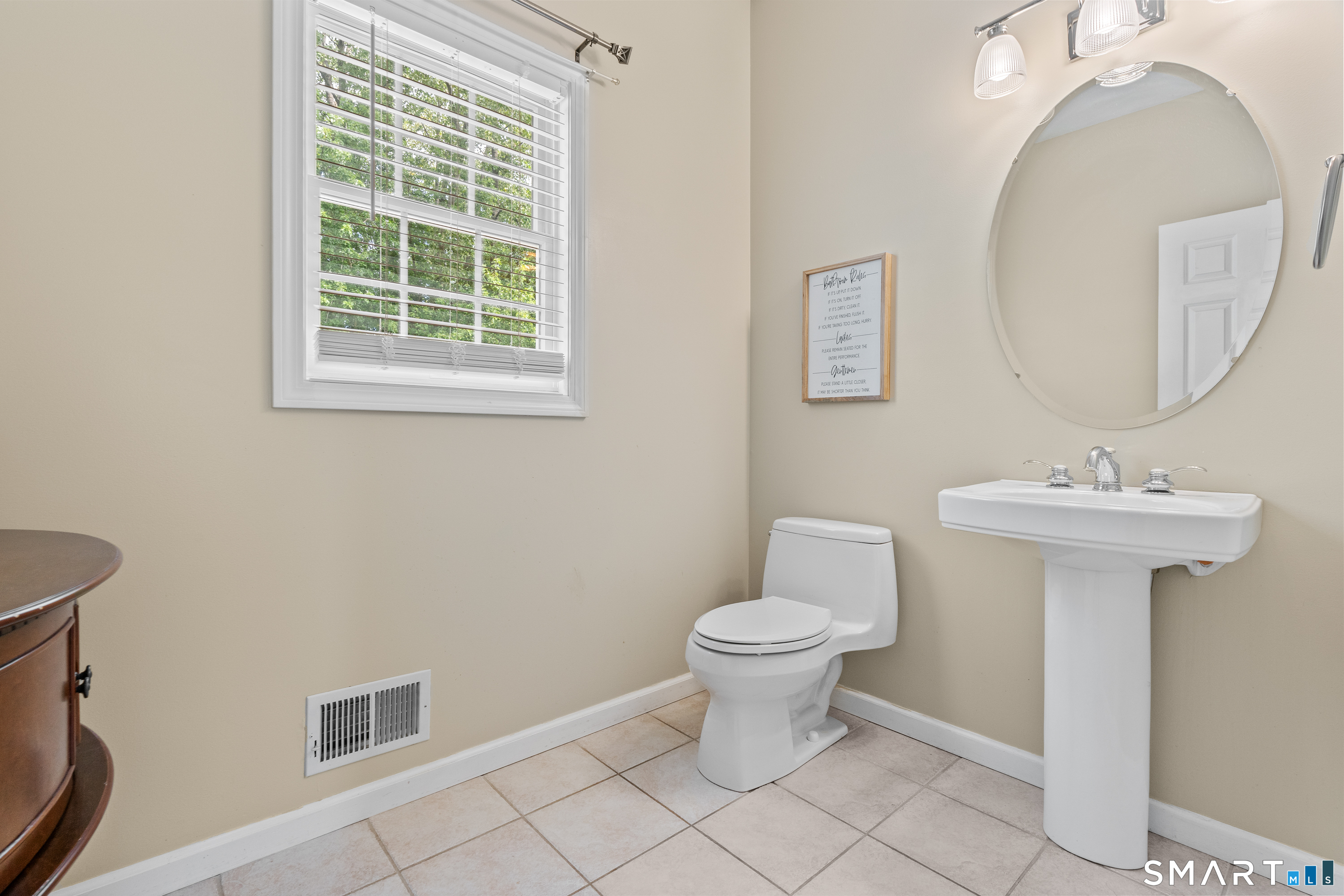 10 Harbourside Drive Suffield CT 06078