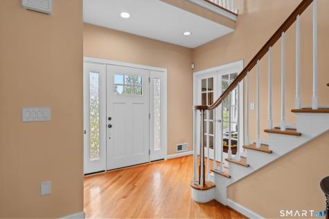 10 Harbourside Drive Suffield CT 06078