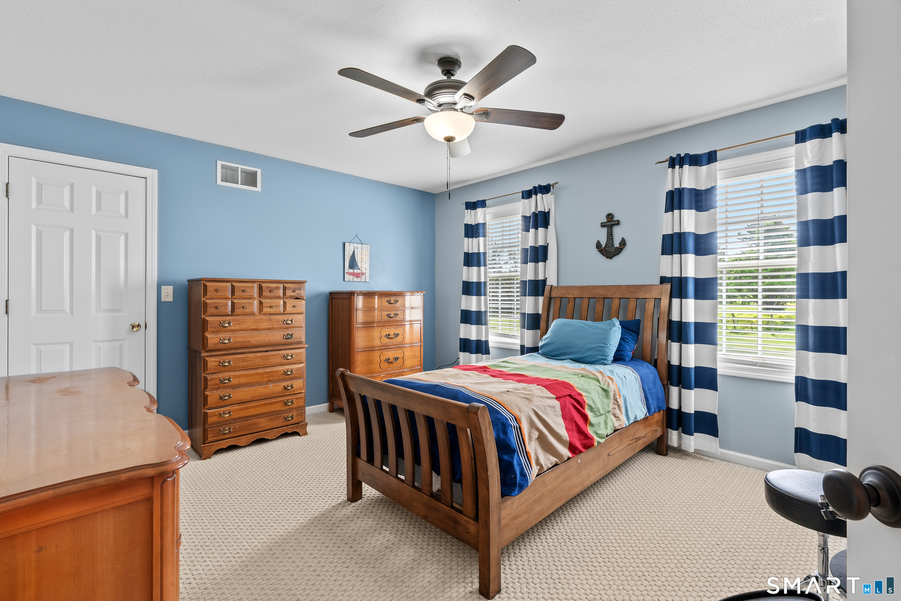 10 Harbourside Drive Suffield CT 06078