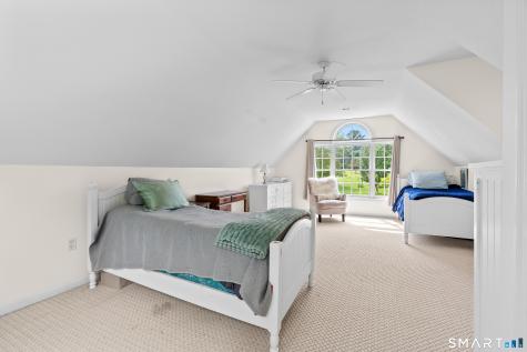 10 Harbourside Drive Suffield CT 06078